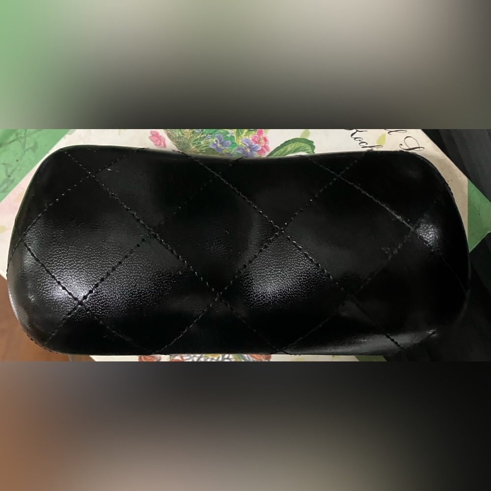 CHANEL Black Quilted Caviar Leather Sunglass Eyeglass Case Made in Italy - Picture 8 of 15